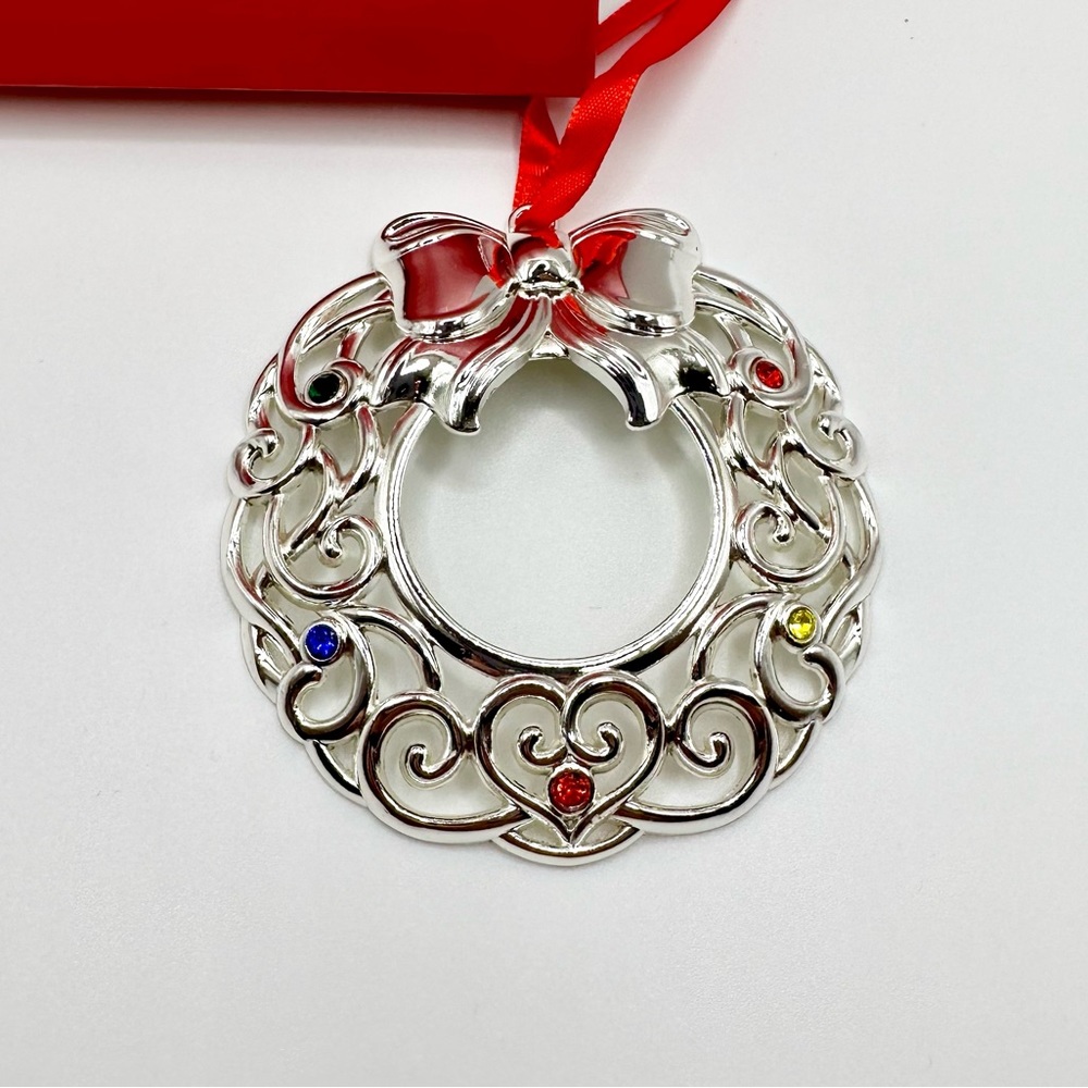 Lenox Sparkle & Scroll Wreath Christmas Ornament